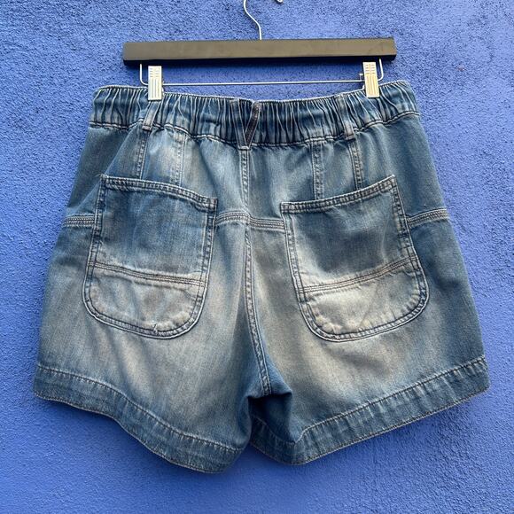 we the free distressed denim short - Picture 5 of 5